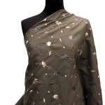 RI-1003 - Κέντημα σε Γκρι Μαλλί 