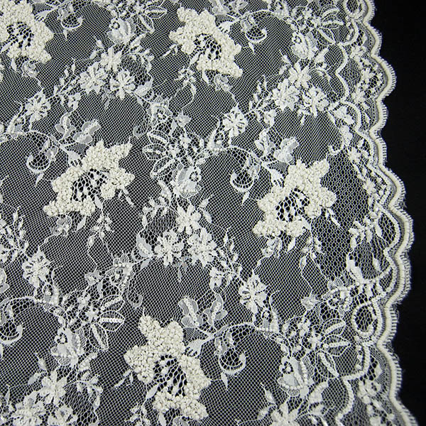 BRD-1016 - Δαντέλα Κεντημένη με Παγιέτα και Χάντρα