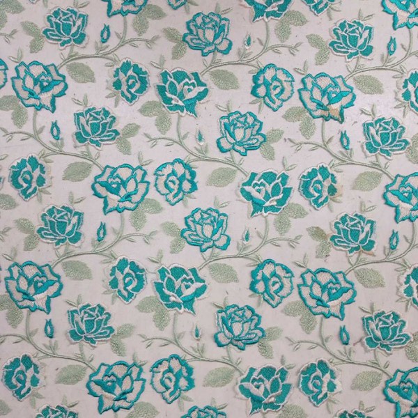 LA-1058A - Τούλι Κεντημένο Φλοράλ 